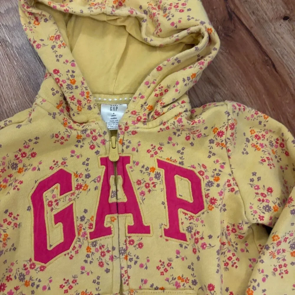 GAP Floral Logo Hoodie in Yellow Size 4T Full Zip Hooded Sweatshirt
